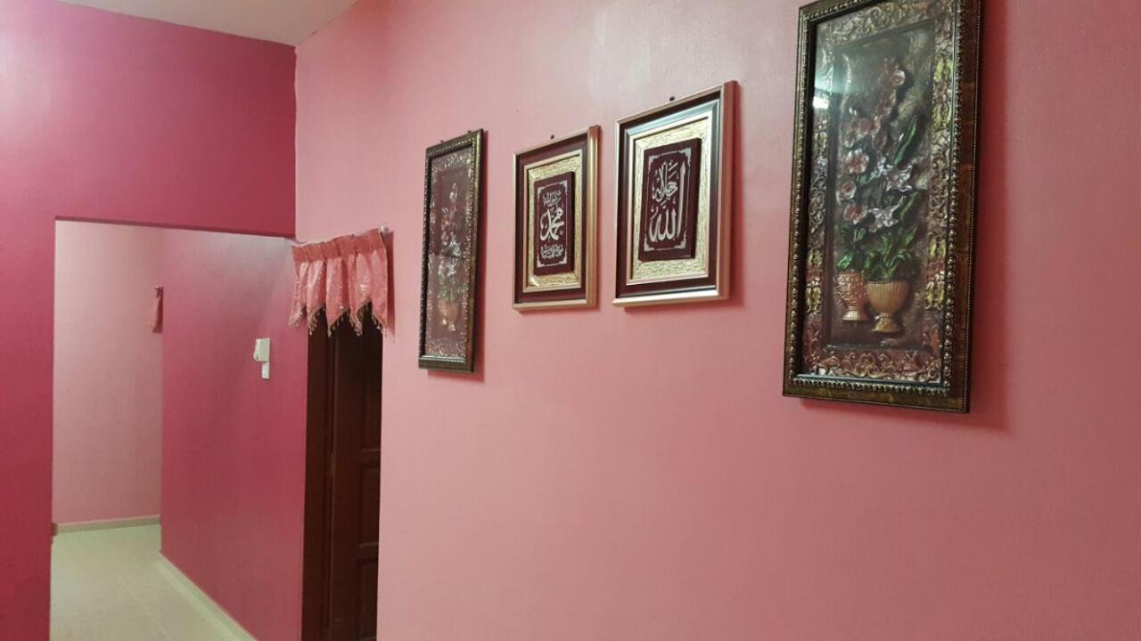 Yasmeen Homestay Kemaman Chukai Exterior photo
